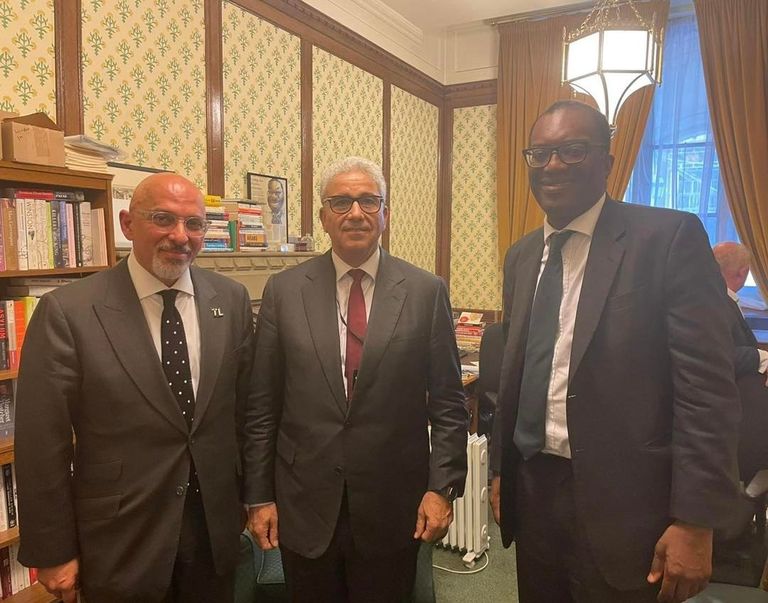 باشاغا مع وزيري التعليم والطاقة البريطانيين