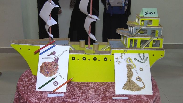 إحدى لوحات المعرض