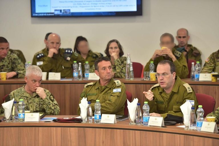 لقاء لعبة الحرب بين قادة الجيشين الأمريكي والإسرائيلي