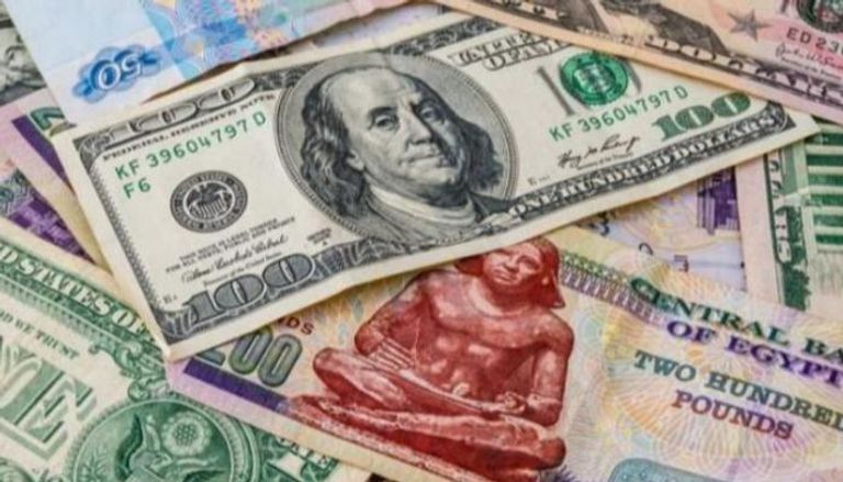 تعاملات الدولار الأمريكي في البنوك المصرية