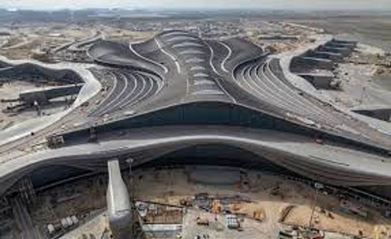 مطار أبوظبي 6 عوامل تدعم جذب دولة الإمارات للسياح
