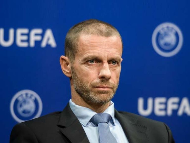 جوارديولا وكلوب مدربا مانشستر سيتي وليفربول