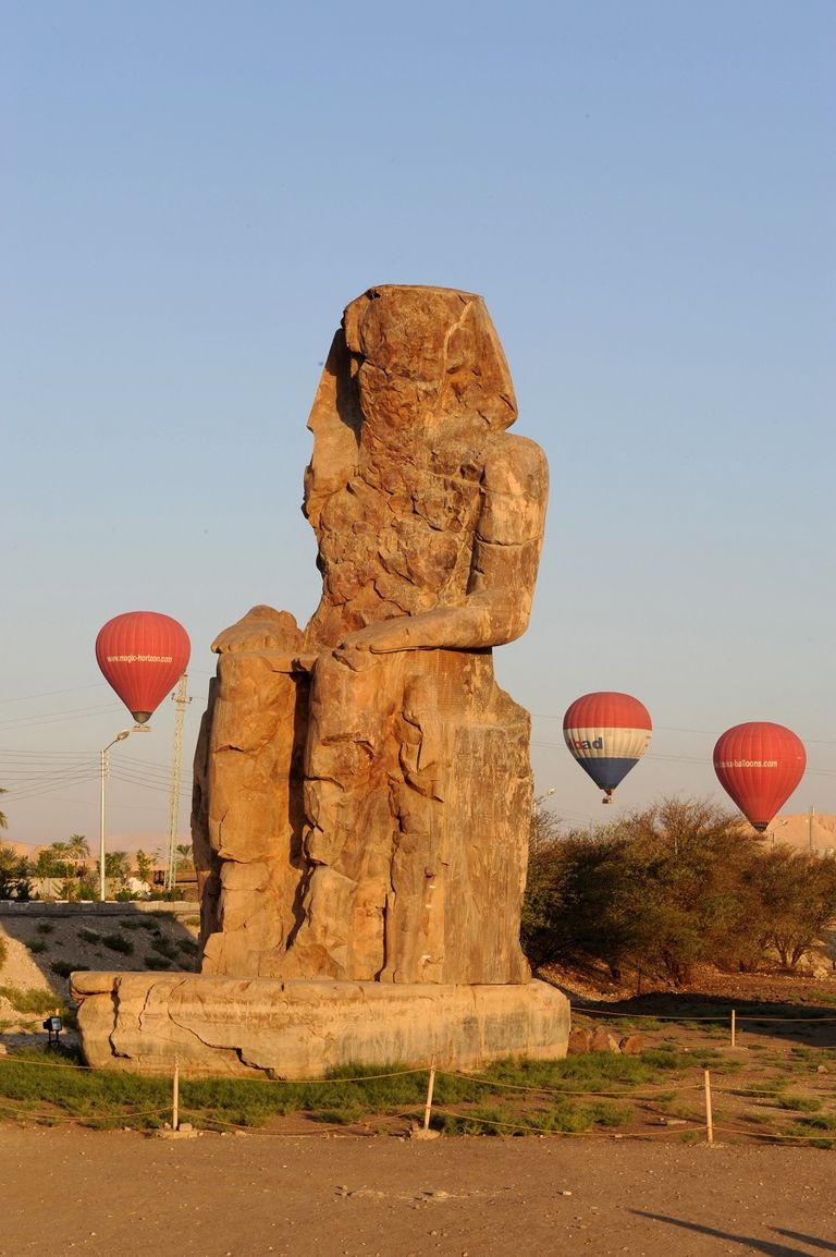 رحلات البالون الطائر فوق مدينة الأقصر المصرية - أ ف ب