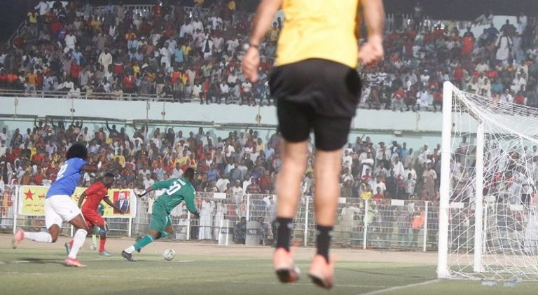 الدوري السوداني.. المريخ والهلال