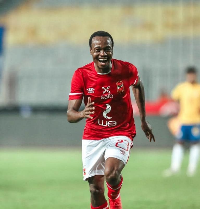 بيرسي تاو لاعب الأهلي المصري