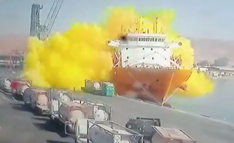 تسرب غاز سام من صهريج في مدينة العقبة بالأردن