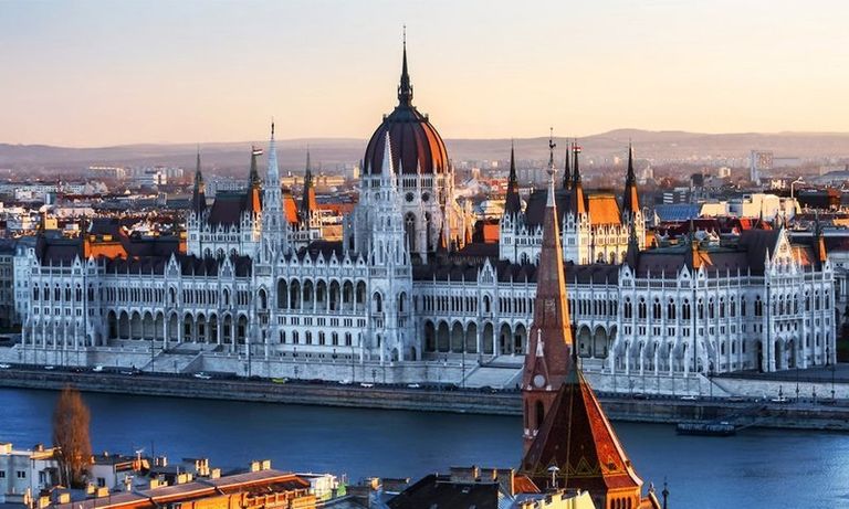 أفضل وقت للزيارة إلى المجر السياحة في المجر.. 8 أماكن سياحية بين الحاضر والماضي