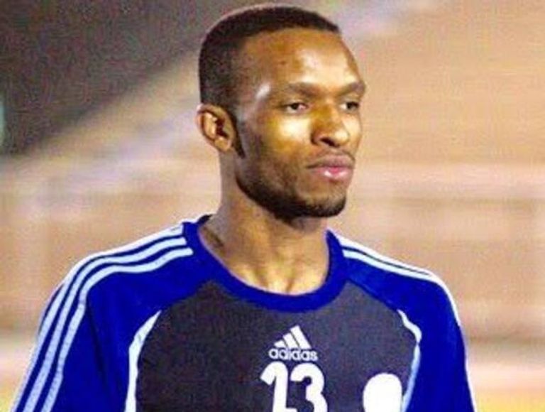 عمر الغامدي لاعب نادي الهلال السابق عمر الغامدي لاعب نادي الهلال السابق