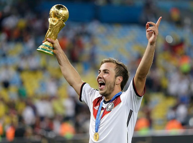 ماريو جوتزه نجم منتخب ألمانيا  بطل كأس العالم 2014