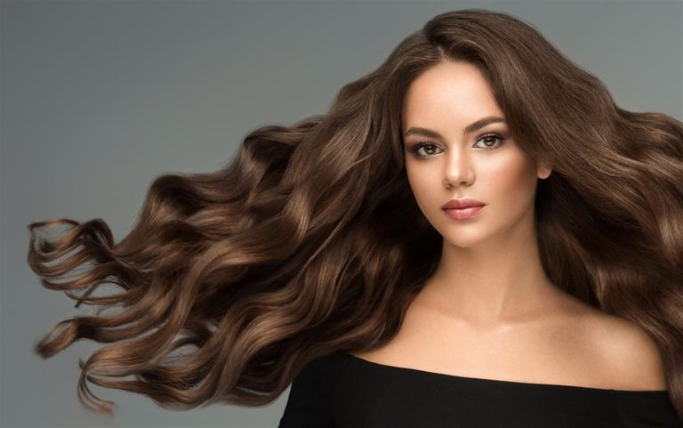 الفيتامينات تلعب دورا مثاليا لصحة وجمال الشعر