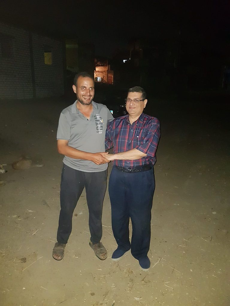 شهامة مصري بميكروباص تحوز إعجاب رواد مواقع التواصل- أرشيفية