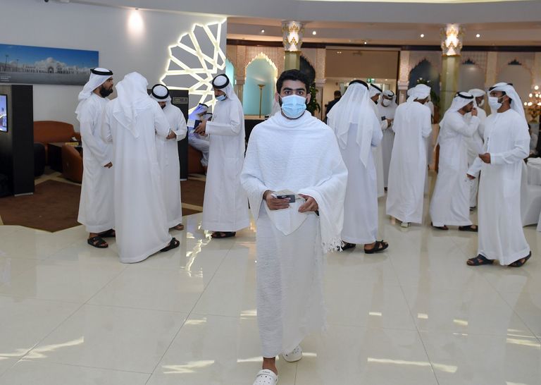 بعثة الحج الرسمية في الإمارات تغادر إلى السعودية