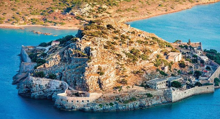 جزيرة قلعة CASTLE STALKER