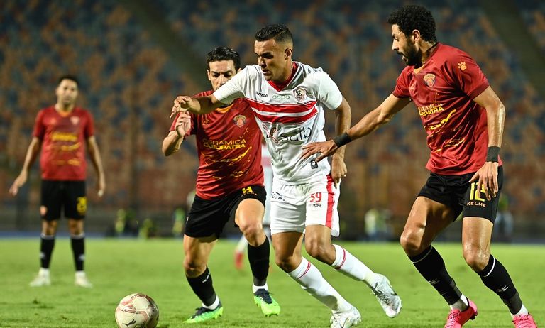 من مباراة الزمالك ضد سيراميكا كليوباترا في الدوري المصري من مباراة الزمالك ضد سيراميكا كليوباترا في الدوري المصري