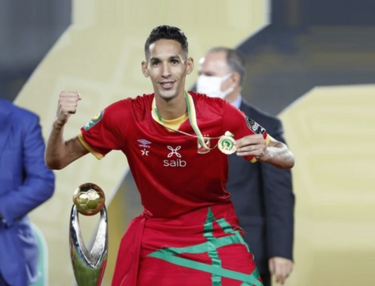 بدر بانون مدافع الأهلي المصري