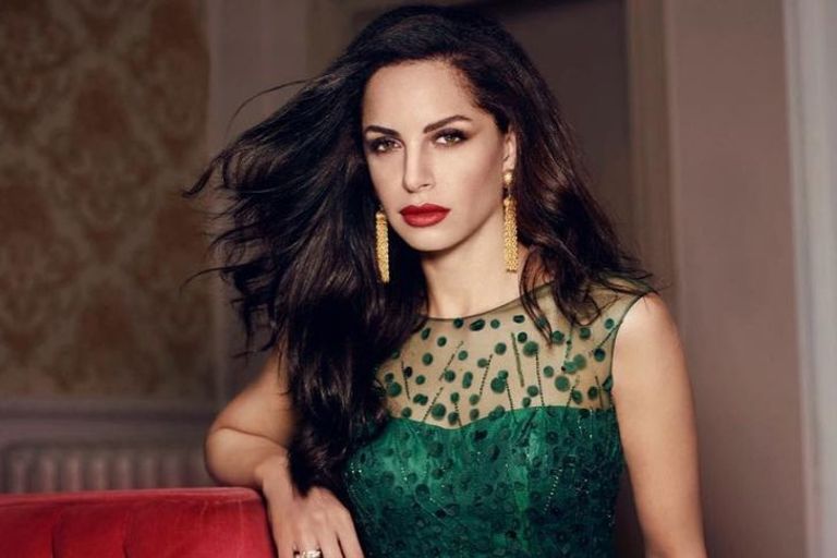 المطربة المصرية آمال ماهر - أرشيفية