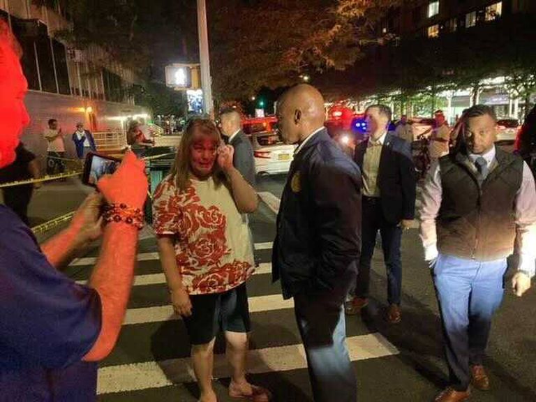 انتشار للشرطة الأمريكية في موقع الحادث بنيويورك