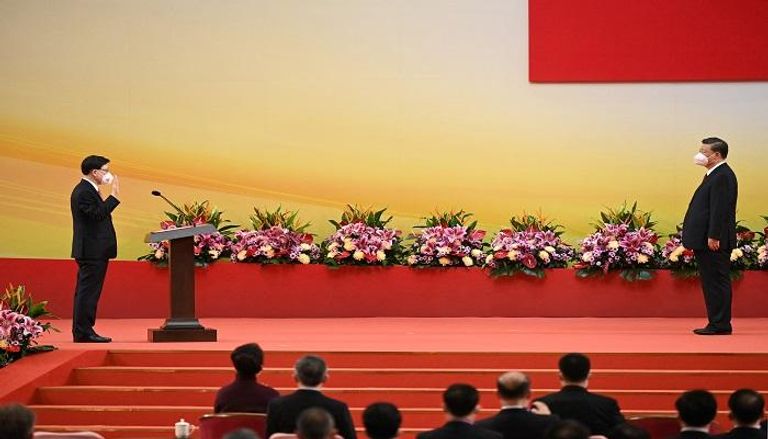 الرئيس الصيني يشارك في الاحتفال بالذكرى الـ25 لعودة هونج كونج