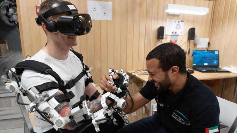 رائد محاكاة الفضاء الإماراتي صالح العامري