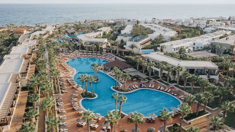 Stella Palace Resort & Spa أحد الفنادق العائلية في اليونان في عام 2022 أفضل الفنادق العائلية في اليونان في عام 2022