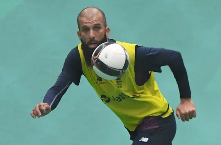 معين علي محمد صلاح نجم ليفربول الإنجليزي