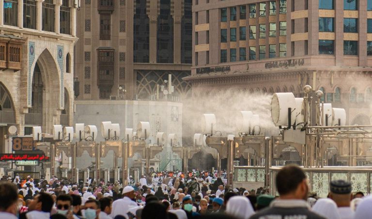 قطار المشاعر