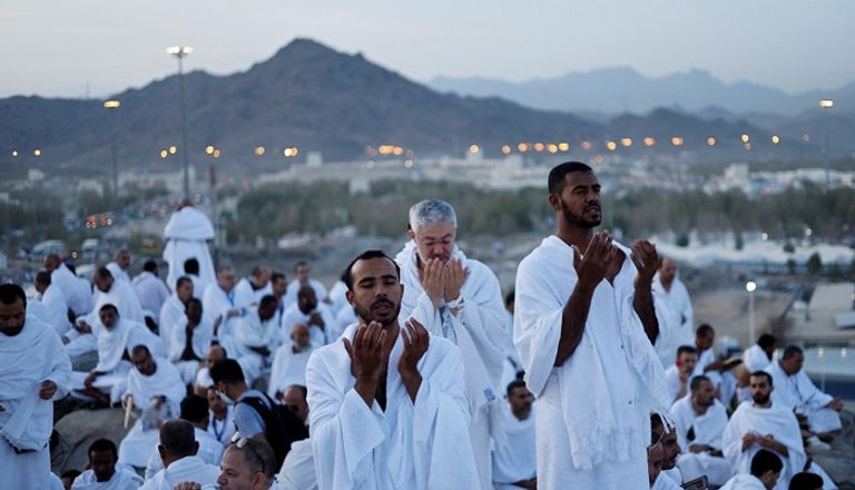 جموع الحجاج في عرفات