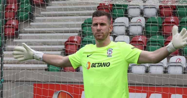 حارس الاتفاق الجديد جوليان ألفاريز