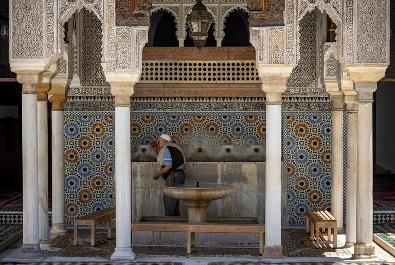 المدارس العتيقة في مدينة فاس المغربية تعود إلى الحياة