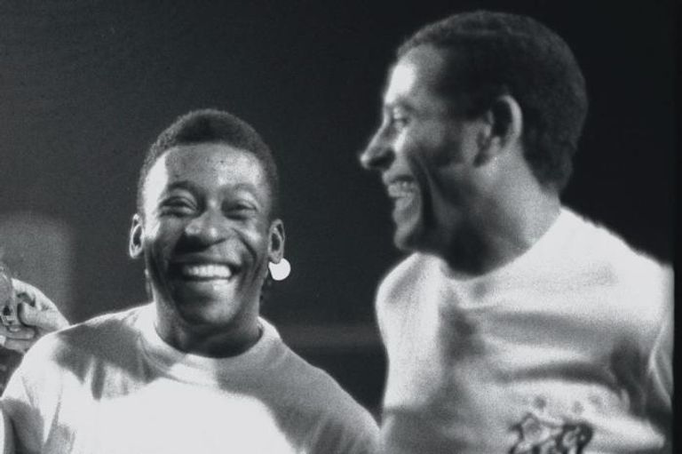 بيليه أسطورة منتخب البرازيل بيليه وجارينشيا أسطورتا منتخب البرازيل