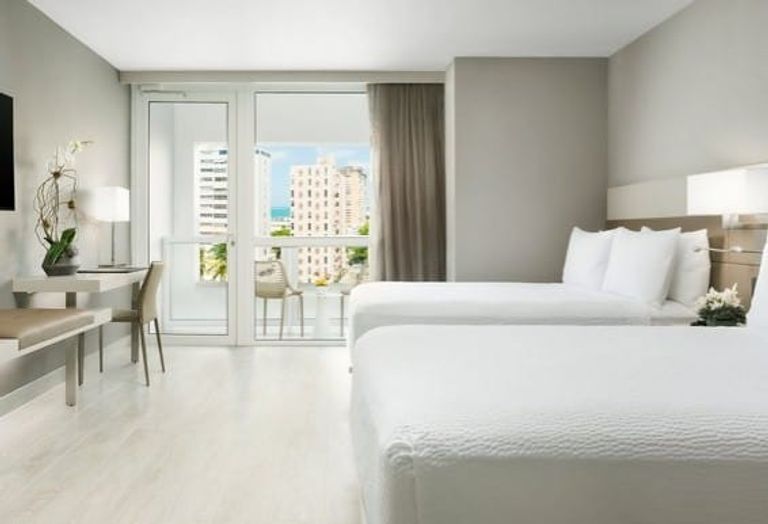 فندق إيه سي باي ماريوت أحد أفضل الفنادق في بولندا أجمل أماكن السياحة في بولندا… جنة على أرض الواقع