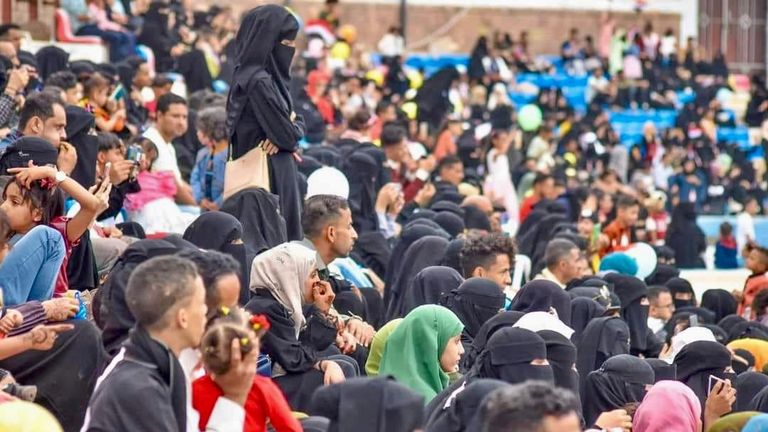 قصف حوثي يستهدف فعالية فنية في تعز