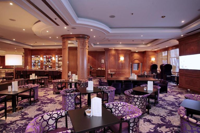 فندق شيراتون أحد أفضل الفنادق في زغرب السياحة في زغرب…4 أماكن سياحية والوقت المناسب للزيارة