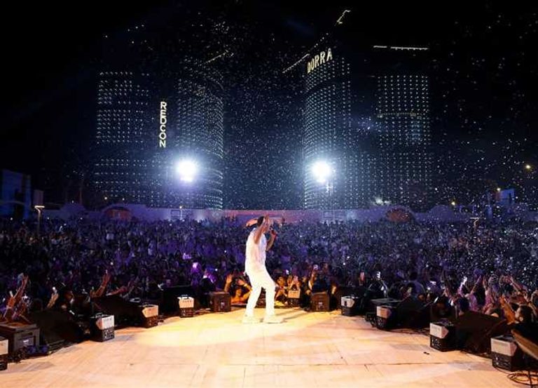 حفل عمرو دياب في الساحل الشمالي بمصر