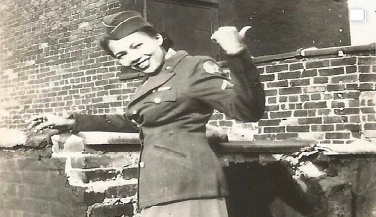 السيدة الأولى الأمريكية جيل بايدن والجدة جارسيا