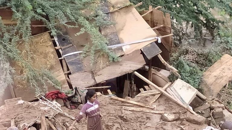 جانب من الآثار السلبية للمنخفض الجوي