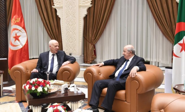 قمة جزائرية تونسية 