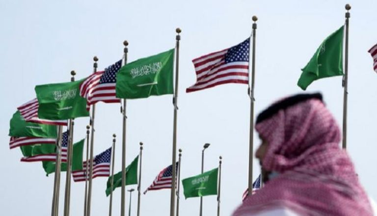 أعلام المملكة السعودية والولايات المتحدة
