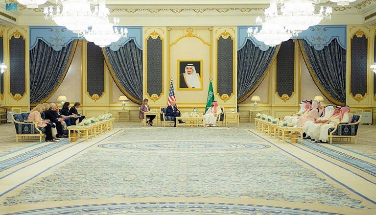 ولي العهد السعودي خلال لقاء الرئيس الأمريكي