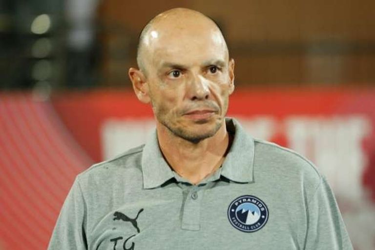 تاكيس جونياس مدرب بيراميدز فوز ثمين لبيراميدز على الأهلي