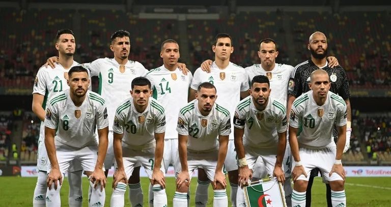 منتخب الجزائر باتريس موتسيبي رئيس الاتحاد الأفريقي لكرة القدم