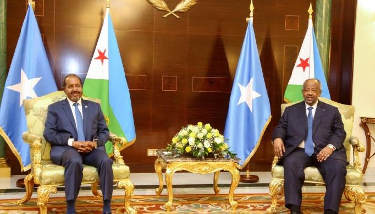 الرئيسان الصومالي حسن شيخ محمود والجيبوتي إسماعيل عمر جيلي