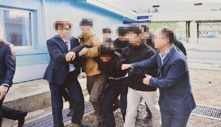 السلطات البحرية لكوريا الجنوبية تعيد أحد مراكب الصيد للشمال - أرشيفية