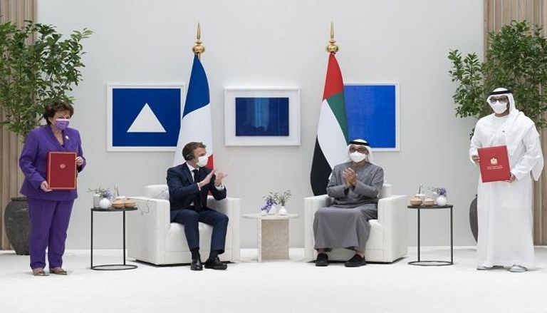 علما الإمارات وفرنسا