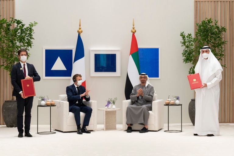 إيمانويل ماكرون يستقبل الشيخ محمد بن زايد آل نهيان في الإليزيه