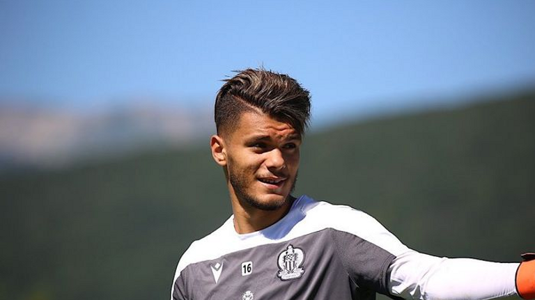 تيدي بولهندي حارس نيس الفرنسي