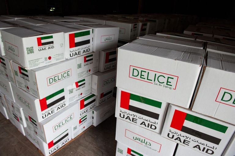 جانب من المساعدات الإنسانية الإماراتية إلى أوكرانيا
