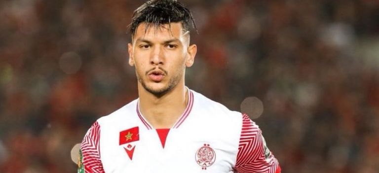 أشرف داري محمد صلاح ورياض محرز