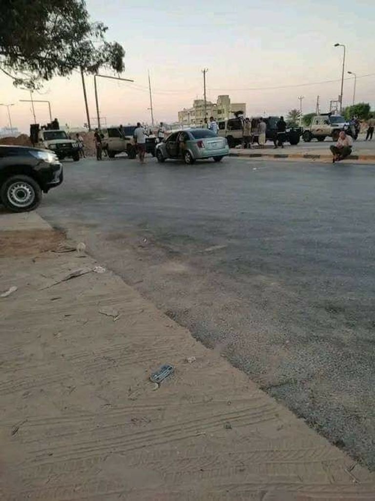 إغلاق الطريق الساحلي الدولي في صبراتة