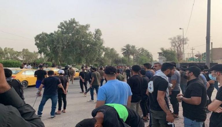 جانب من احتجاجات عراقية على هجوم دهوك